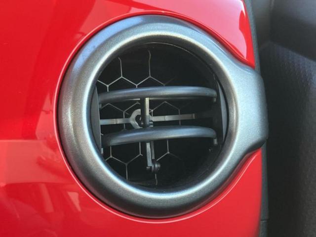 ハスラー Ｊスタイル　保証書／社外　ＳＤナビ／衝突安全装置／シートヒーター／ヘッドランプ　ＨＩＤ／Ｂｌｕｅｔｏｏｔｈ接続／ＥＴＣ／ＥＢＤ付ＡＢＳ／横滑り防止装置／アイドリングストップ／バックモニター／ワンセグＴＶ（30枚目）