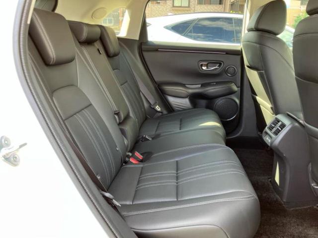 ZR-V eHEV Z 新品タイヤ/ディスプレイオーディオ+ナビ9インチ/衝突安全装置/シートヒーター/全方位モニター/車線逸脱防止支援システム/シート フルレザー/電動バックドア/ヘッドランプ LED 革シート 電動シート(5枚目)