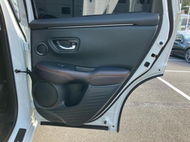 ZR-V eHEV Z 新品タイヤ/ディスプレイオーディオ+ナビ/衝突安全装置/シートヒーター/全方位モニター/車線逸脱防止支援システム/シート 合皮/電動バックドア/ヘッドランプ LED/Bluetooth接続 電動シート(21枚目)