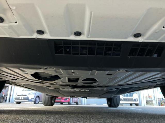 ZR-V eHEV Z 新品タイヤ/ディスプレイオーディオ+ナビ/衝突安全装置/シートヒーター/全方位モニター/車線逸脱防止支援システム/シート 合皮/電動バックドア/ヘッドランプ LED/Bluetooth接続 電動シート(45枚目)