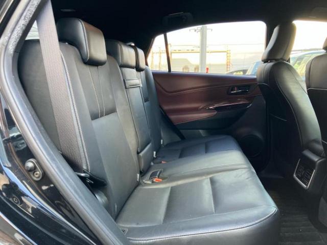 ハリアー プレミアムアドバンスドパッケージ　ＪＢＬ／純正　ＳＤナビ／衝突安全装置／車線逸脱防止支援システム／シート　ハーフレザー／電動バックドア／ＥＴＣ／ＥＢＤ付ＡＢＳ／横滑り防止装置／アイドリングストップ／フロントモニター／サイドモニター（5枚目）