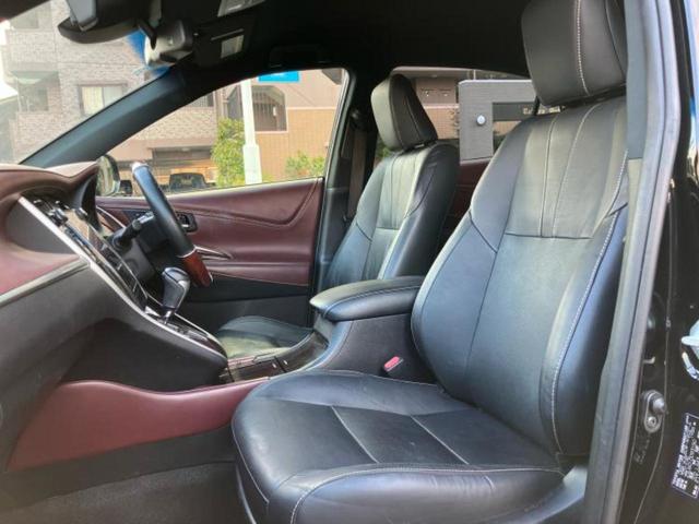 ハリアー プレミアムアドバンスドパッケージ　ＪＢＬ／純正　ＳＤナビ／衝突安全装置／車線逸脱防止支援システム／シート　ハーフレザー／電動バックドア／ＥＴＣ／ＥＢＤ付ＡＢＳ／横滑り防止装置／アイドリングストップ／フロントモニター／サイドモニター（6枚目）