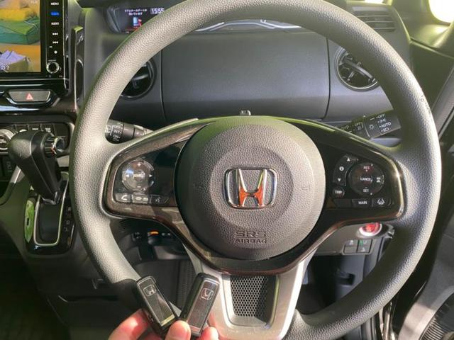 G・Lホンダセンシング 社外 8インチ メモリーナビ/ヘッドランプ HID/ETC/EBD付ABS/横滑り防止装置/アイドリングストップ/TV/エアバッグ 運転席/エアバッグ 助手席/アルミホイール/パワーウインドウ(18枚目)