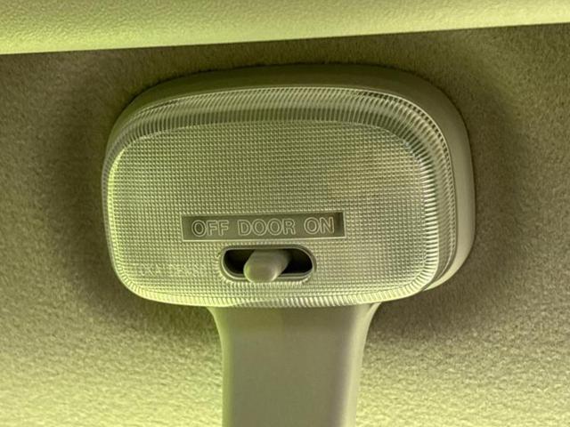 ＮＶ１００クリッパーバン ＤＸ　保証書／社外　ＳＤナビ／Ｂｌｕｅｔｏｏｔｈ接続／ＥＴＣ／バックモニター／フルセグＴＶ／エアバッグ　運転席／エアバッグ　助手席／アルミホイール　社外　１２インチ／キーレスエントリー／パワーステアリング（29枚目）