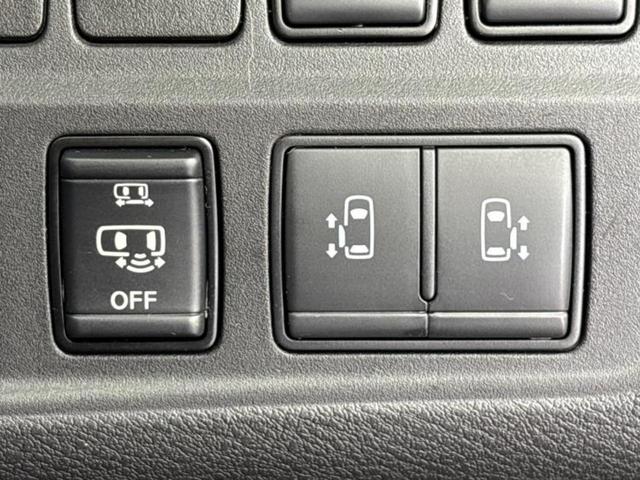 セレナ eパワーハイウェイスターV 純正 9インチ SDナビ/衝突安全装置/両側電動スライドドア/車線逸脱防止支援システム/ヘッドランプ LED/ETC/EBD付ABS/横滑り防止装置/アイドリングストップ/フルセグTV レーンアシスト(31枚目)