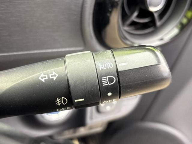 アクア Ｓスタイルブラック　保証書／純正　９インチ　ＳＤナビ／衝突安全装置／車線逸脱防止支援システム／ヘッドランプ　ＬＥＤ／Ｂｌｕｅｔｏｏｔｈ接続／ＨＤＭＩ接続／ＥＴＣ／ＥＢＤ付ＡＢＳ／横滑り防止装置／アイドリングストップ（15枚目）