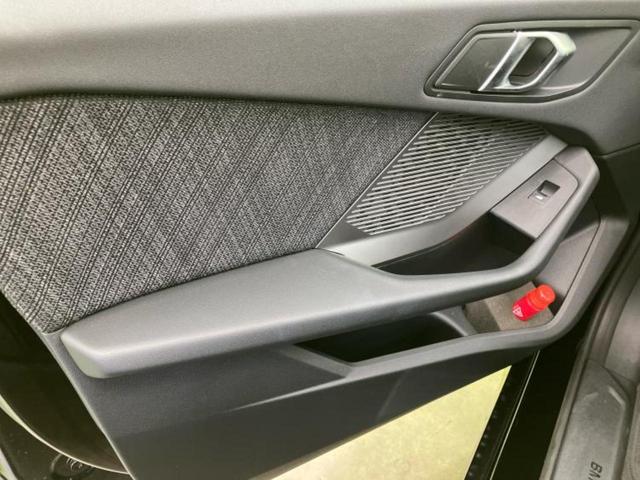 1シリーズ 120 純正 ナビ/衝突安全装置/全方位モニター/車線逸脱防止支援システム/ヘッドランプ LED/USBジャック/ETC/EBD付ABS/横滑り防止装置/アイドリングストップ/クルーズコントロール 電動シート(6枚目)