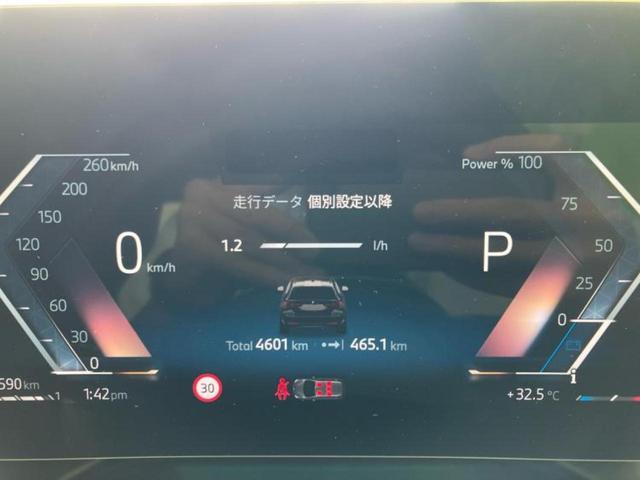 1シリーズ 120 純正 ナビ/衝突安全装置/全方位モニター/車線逸脱防止支援システム/ヘッドランプ LED/USBジャック/ETC/EBD付ABS/横滑り防止装置/アイドリングストップ/クルーズコントロール 電動シート(11枚目)