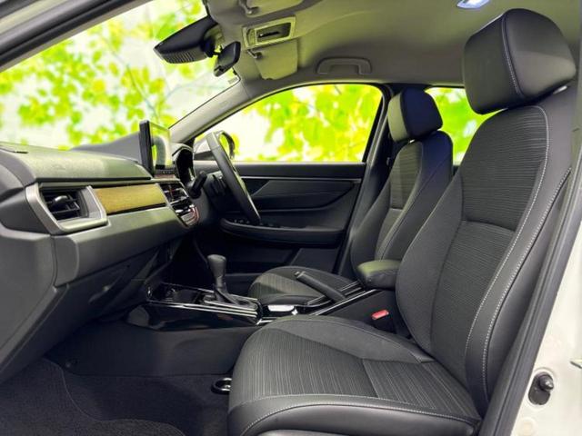 WR-V Zプラス 保証書/純正 8インチ SDナビ/車線逸脱防止支援システム/シート ハーフレザー/ヘッドランプ LED/USBジャック/Bluetooth接続/ETC/EBD付ABS/横滑り防止装置 バックカメラ(6枚目)