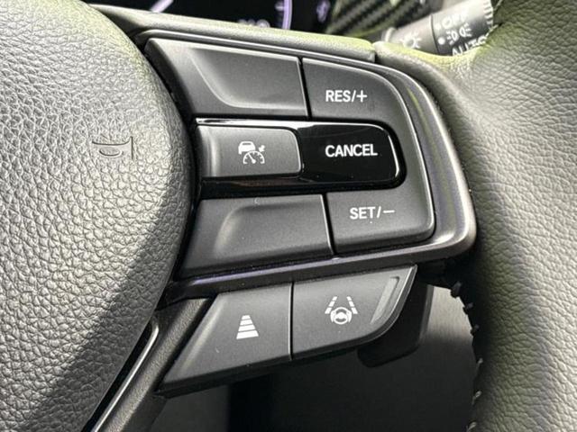 WR-V Zプラス 保証書/純正 8インチ SDナビ/車線逸脱防止支援システム/シート ハーフレザー/ヘッドランプ LED/USBジャック/Bluetooth接続/ETC/EBD付ABS/横滑り防止装置 バックカメラ(42枚目)