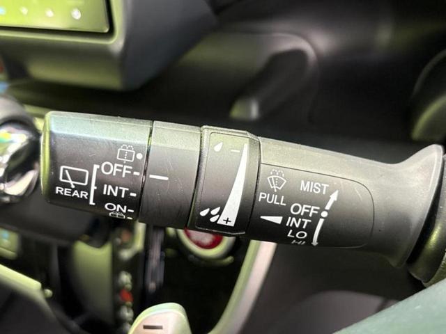 N-BOXカスタム G・ターボLパッケージ 新品タイヤ/保証書/純正 8インチ SDナビ/両側電動スライドドア/シート ハーフレザー/ドライブレコーダー 前後/ヘッドランプ HID/Bluetooth接続/ETC/EBD付ABS ターボ 禁煙車(16枚目)