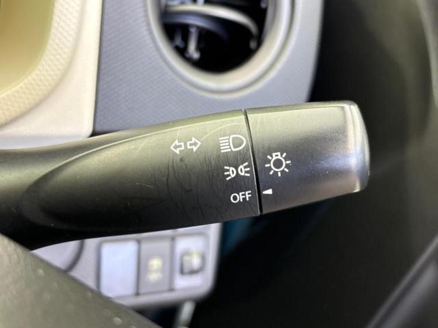 アルト F EBD付ABS/横滑り防止装置/エアバッグ 運転席/エアバッグ 助手席/パワーウインドウ/キーレス/パワーステアリング/マニュアルエアコン/取扱説明書/ユーザー買取車/セキュリティアラーム(12枚目)