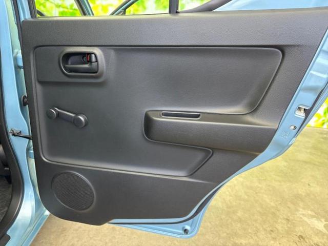 アルト F EBD付ABS/横滑り防止装置/エアバッグ 運転席/エアバッグ 助手席/パワーウインドウ/キーレス/パワーステアリング/マニュアルエアコン/取扱説明書/ユーザー買取車/セキュリティアラーム(21枚目)