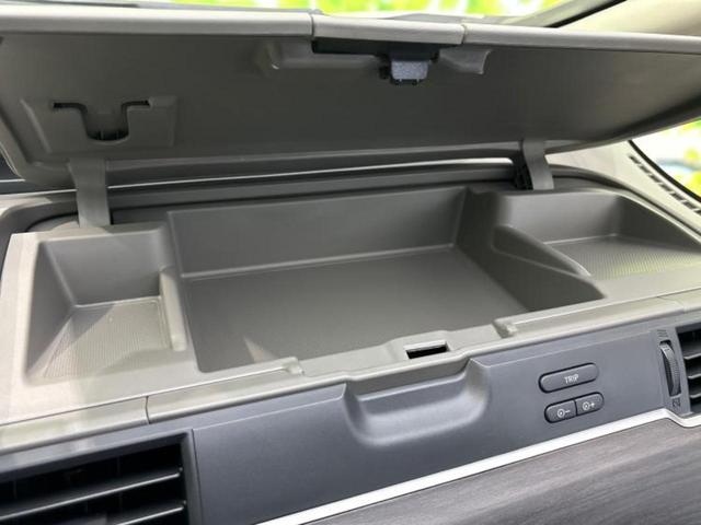 フリード Ｇホンダセンシング　新品タイヤ／保証書／純正　ＳＤナビ／ホンダセンシング／両側電動スライドドア／シートヒーター　前席／車線逸脱防止支援システム／シート　ハーフレザー／ドライブレコーダー　前後／ヘッドランプ　ＬＥＤ　禁煙車（41枚目）