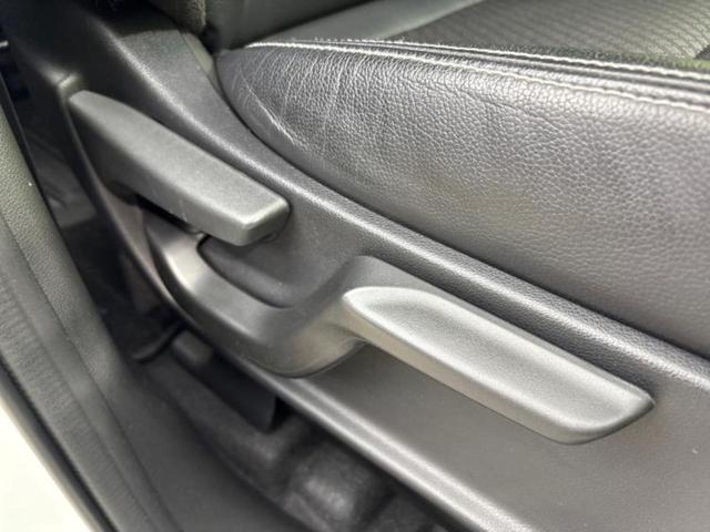 フリード Ｇホンダセンシング　新品タイヤ／保証書／純正　ＳＤナビ／ホンダセンシング／両側電動スライドドア／シートヒーター　前席／車線逸脱防止支援システム／シート　ハーフレザー／ドライブレコーダー　前後／ヘッドランプ　ＬＥＤ　禁煙車（52枚目）