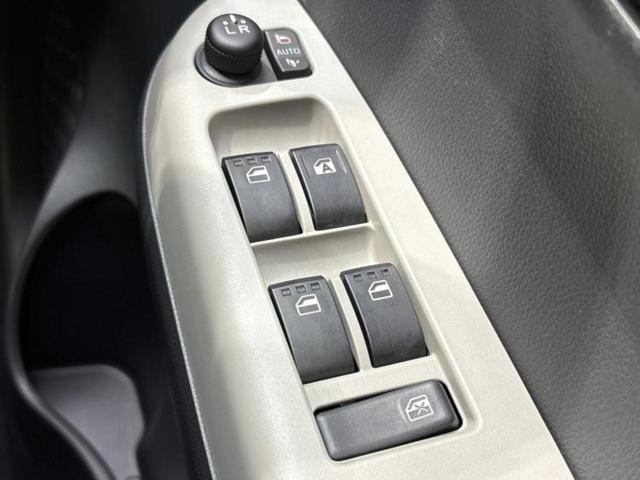 パッソ モーダ　保証書／純正　ＳＤナビ／衝突安全装置／全方位モニター／ヘッドランプ　ＬＥＤ／Ｂｌｕｅｔｏｏｔｈ接続／ＥＴＣ／ＥＢＤ付ＡＢＳ／横滑り防止装置／アイドリングストップ／フルセグＴＶ／エアバッグ　運転席（30枚目）