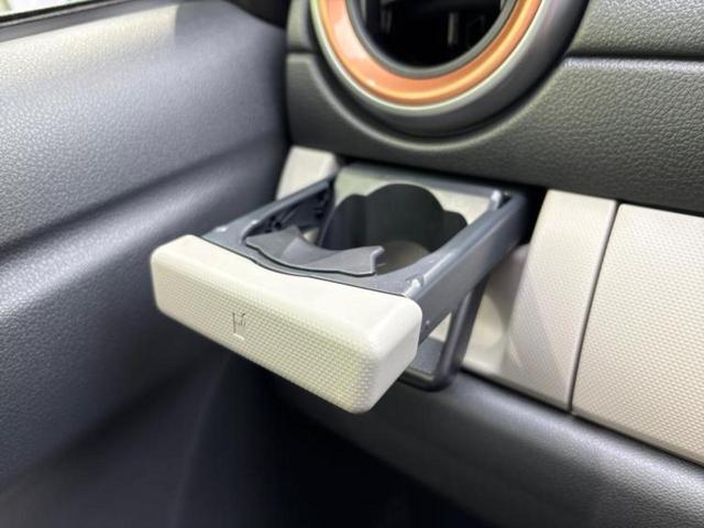 パッソ モーダ　保証書／純正　ＳＤナビ／衝突安全装置／全方位モニター／ヘッドランプ　ＬＥＤ／Ｂｌｕｅｔｏｏｔｈ接続／ＥＴＣ／ＥＢＤ付ＡＢＳ／横滑り防止装置／アイドリングストップ／フルセグＴＶ／エアバッグ　運転席（38枚目）