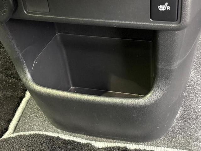 パッソ モーダ　保証書／純正　ＳＤナビ／衝突安全装置／全方位モニター／ヘッドランプ　ＬＥＤ／Ｂｌｕｅｔｏｏｔｈ接続／ＥＴＣ／ＥＢＤ付ＡＢＳ／横滑り防止装置／アイドリングストップ／フルセグＴＶ／エアバッグ　運転席（41枚目）