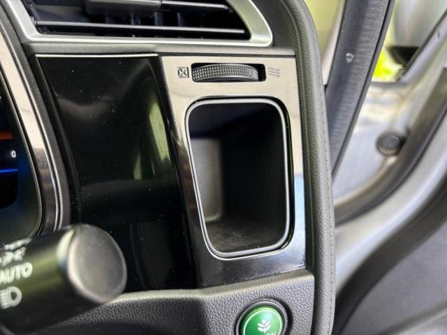 シャトル ハイブリッドX 保証書/純正 SDナビ/衝突安全装置/シート ハーフレザー/ヘッドランプ LED/Bluetooth接続/ETC/EBD付ABS/横滑り防止装置/アイドリングストップ/バックモニター/フルセグTV(40枚目)