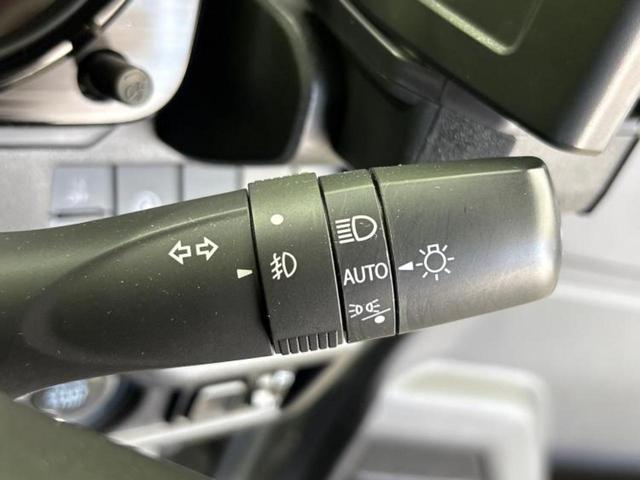 ジムニーシエラ 4WD JC 新品タイヤ/保証書/ディスプレイオーディオ/衝突安全装置/シートヒーター/車線逸脱防止支援システム/ヘッドランプ LED/Bluetooth接続/ETC/EBD付ABS/横滑り防止装置 ワンオーナー(13枚目)