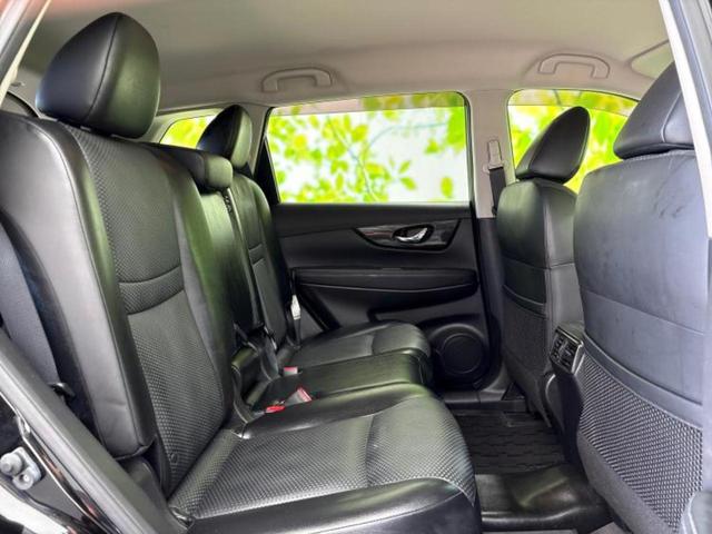 エクストレイル ２０Ｘ　純正　ＳＤナビ／インテリジェントルームミラー／エマージェンシーブレーキ／アラウンドビューモニター／車線逸脱防止支援システム／シート　撥水加工／パーキングアシスト　バックガイド／電動バックドア　ドラレコ（5枚目）