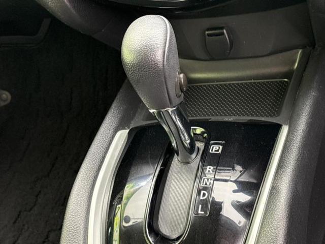 エクストレイル ２０Ｘ　純正　ＳＤナビ／インテリジェントルームミラー／エマージェンシーブレーキ／アラウンドビューモニター／車線逸脱防止支援システム／シート　撥水加工／パーキングアシスト　バックガイド／電動バックドア　ドラレコ（17枚目）