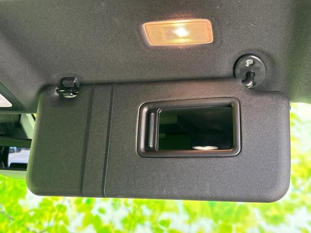 ヴォクシー ZSキラメキ3 保証書/純正 10インチ SDナビ/フリップダウンモニター 純正 12.1インチ/衝突安全装置/両側電動スライドドア/車線逸脱防止支援システム/シート ハーフレザー 衝突被害軽減システム バックカメラ(49枚目)