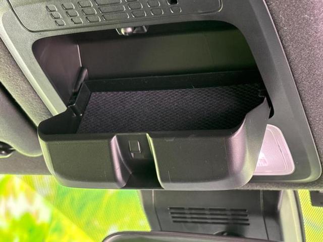 ヴォクシー ZSキラメキ3 保証書/純正 10インチ SDナビ/フリップダウンモニター 純正 12.1インチ/衝突安全装置/両側電動スライドドア/車線逸脱防止支援システム/シート ハーフレザー 衝突被害軽減システム バックカメラ(50枚目)