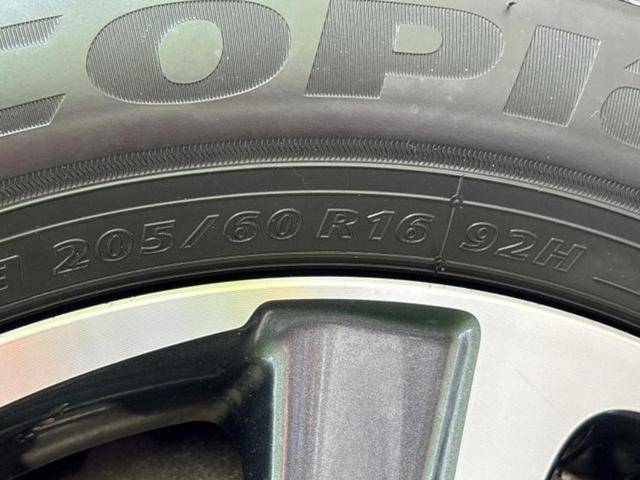 ヴォクシー ZSキラメキ3 保証書/純正 10インチ SDナビ/フリップダウンモニター 純正 12.1インチ/衝突安全装置/両側電動スライドドア/車線逸脱防止支援システム/シート ハーフレザー 衝突被害軽減システム バックカメラ(64枚目)