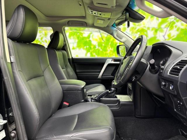 ランドクルーザープラド 4WD TX Lパッケージマットブラックエディション 新品タイヤ/サンルーフ/保証書/純正 9インチ SDナビ/衝突安全装置/シートヒーター/マルチテレインモニター/車線逸脱防止支援システム/シート フルレザー/ドライブレコーダー 純正 革シート 4WD(4枚目)