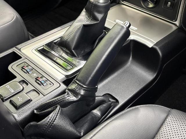 ランドクルーザープラド 4WD TX Lパッケージマットブラックエディション 新品タイヤ/サンルーフ/保証書/純正 9インチ SDナビ/衝突安全装置/シートヒーター/マルチテレインモニター/車線逸脱防止支援システム/シート フルレザー/ドライブレコーダー 純正 革シート 4WD(45枚目)