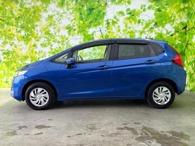 フィット １３Ｇ・Ｆパッケージ　保証書／純正　ＳＤナビ／Ｂｌｕｅｔｏｏｔｈ接続／ＥＢＤ付ＡＢＳ／横滑り防止装置／アイドリングストップ／ワンセグＴＶ／ＤＶＤ／エアバッグ　運転席／エアバッグ　助手席／衝突安全ボディ／パワーウインドウ（2枚目）