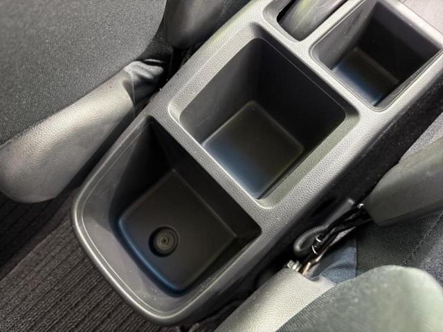 フィット １３Ｇ・Ｆパッケージ　保証書／純正　ＳＤナビ／Ｂｌｕｅｔｏｏｔｈ接続／ＥＢＤ付ＡＢＳ／横滑り防止装置／アイドリングストップ／ワンセグＴＶ／ＤＶＤ／エアバッグ　運転席／エアバッグ　助手席／衝突安全ボディ／パワーウインドウ（41枚目）