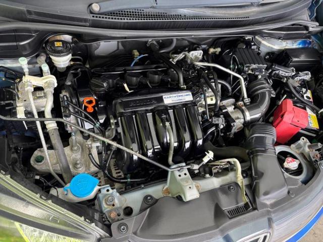 フィット １３Ｇ・Ｆパッケージ　保証書／純正　ＳＤナビ／Ｂｌｕｅｔｏｏｔｈ接続／ＥＢＤ付ＡＢＳ／横滑り防止装置／アイドリングストップ／ワンセグＴＶ／ＤＶＤ／エアバッグ　運転席／エアバッグ　助手席／衝突安全ボディ／パワーウインドウ（52枚目）