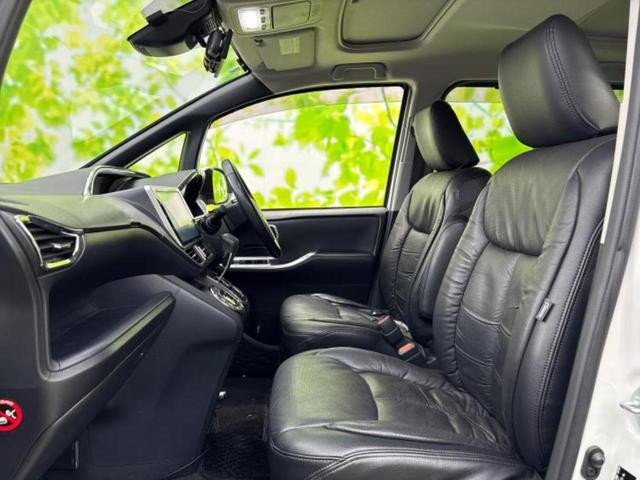 ヴォクシー ZS 新品タイヤ/サンルーフ/保証書/純正 10インチ SDナビ/トヨタセーフティセンス/両側電動スライドドア/ヘッドランプ LED/Bluetooth接続/ETC/EBD付ABS/横滑り防止装置(7枚目)