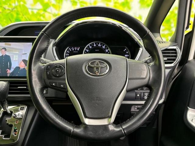 ヴォクシー ZS 新品タイヤ/サンルーフ/保証書/純正 10インチ SDナビ/トヨタセーフティセンス/両側電動スライドドア/ヘッドランプ LED/Bluetooth接続/ETC/EBD付ABS/横滑り防止装置(14枚目)