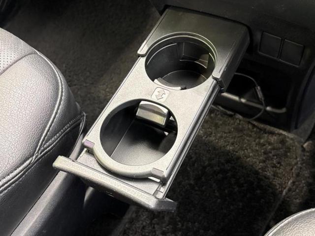 ヴォクシー ZS 新品タイヤ/サンルーフ/保証書/純正 10インチ SDナビ/トヨタセーフティセンス/両側電動スライドドア/ヘッドランプ LED/Bluetooth接続/ETC/EBD付ABS/横滑り防止装置(45枚目)