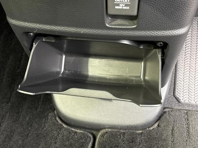 N-BOXカスタム L 新品タイヤ/純正 8インチ SDナビ/衝突安全装置/両側電動スライドドア/シートヒーター 前席/車線逸脱防止支援システム/パーキングアシスト バックガイド/ドライブレコーダー 純正 バックカメラ(40枚目)