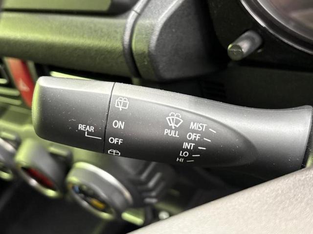 ジムニー 4WD XC 保証書/シートヒーター/車線逸脱防止支援システム/ヘッドランプ LED/Bluetooth接続/ETC/ABS/横滑り防止装置/アイドリングストップ/禁煙車/エアバッグ 運転席/エアバッグ 助手席(13枚目)