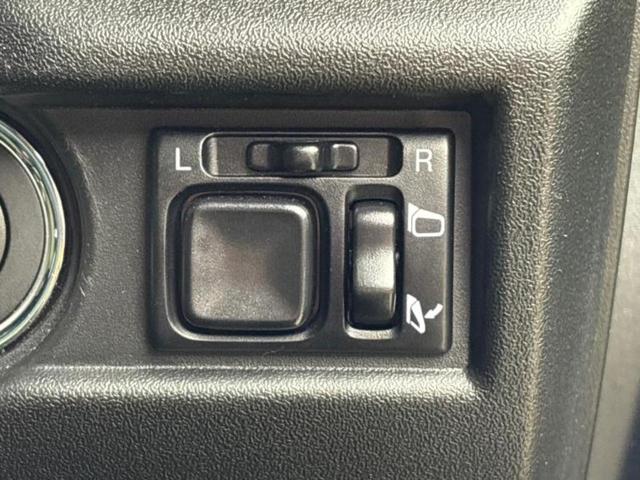 ジムニー 4WD XC 保証書/シートヒーター/車線逸脱防止支援システム/ヘッドランプ LED/Bluetooth接続/ETC/ABS/横滑り防止装置/アイドリングストップ/禁煙車/エアバッグ 運転席/エアバッグ 助手席(17枚目)