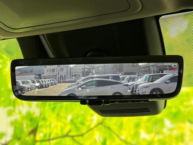 RAV4 4WD G Zパッケージ パノラマルーフ/モデリスタエアロ/保証書/純正 10インチ SDナビ/デジタルインナーミラー/トヨタセーフティセンス/シートヒーター/パノラミックビューモニター/車線逸脱防止支援システム/シート 合皮(47枚目)