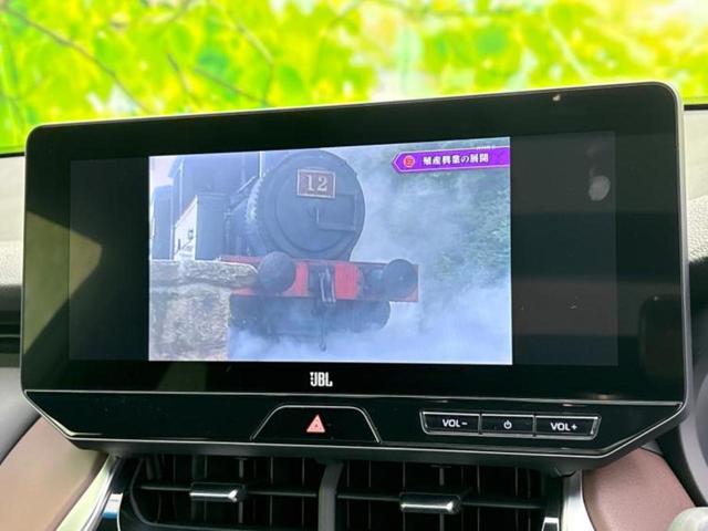 ハリアー Ｚレザーパッケージ　パノラマルーフ／純正エアロ／ＪＢＬ／ディスプレイオーディオ＋ナビ１２．３インチ／デジタルインナーミラー／トヨタセーフティセンス／エアーシート　前席／車線逸脱防止支援システム／シート　フルレザー（11枚目）