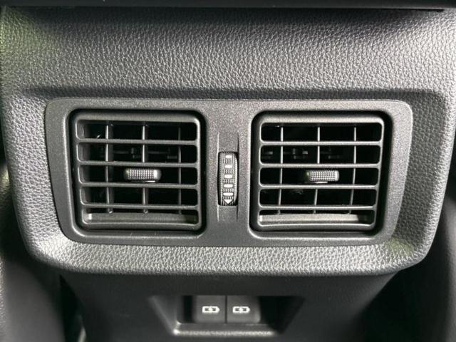 ハリアー Ｚレザーパッケージ　パノラマルーフ／純正エアロ／ＪＢＬ／ディスプレイオーディオ＋ナビ１２．３インチ／デジタルインナーミラー／トヨタセーフティセンス／エアーシート　前席／車線逸脱防止支援システム／シート　フルレザー（53枚目）