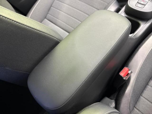 フィット クロスター　保証書／ディスプレイオーディオ／ホンダセンシング／車線逸脱防止支援システム／シート　ハーフレザー／ドライブレコーダー　前後／ヘッドランプ　ＬＥＤ／ＵＳＢジャック／Ｂｌｕｅｔｏｏｔｈ接続／ＥＴＣ　記録簿（32枚目）