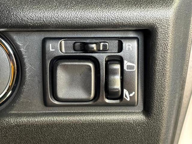 ジムニー 4WD XC 保証書/シートヒーター/車線逸脱防止支援システム/ヘッドランプ LED/ETC/ABS/横滑り防止装置/エアバッグ 運転席/エアバッグ 助手席/エアバッグ サイド LEDヘッドランプ 4WD(17枚目)