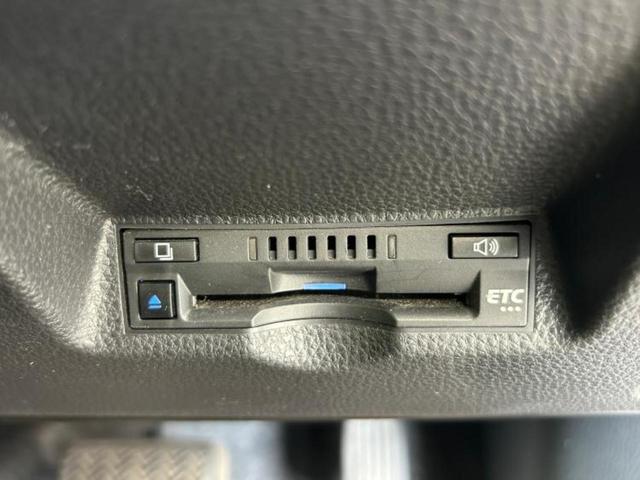 ヤリス ハイブリッドX 保証書/ディスプレイオーディオ+ナビ8インチ/トヨタセーフティセンス/車線逸脱防止支援システム/ドライブレコーダー 前後/USBジャック/Bluetooth接続/ETC2.0/EBD付ABS ドラレコ(32枚目)