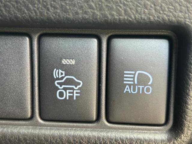 C-HR G 新品タイヤ/純正エアロ/保証書/純正 SDナビ/衝突安全装置/シートヒーター 前席/車線逸脱防止支援システム/シート ハーフレザー/ドライブレコーダー 前後/ヘッドランプ LED 衝突被害軽減システム(30枚目)