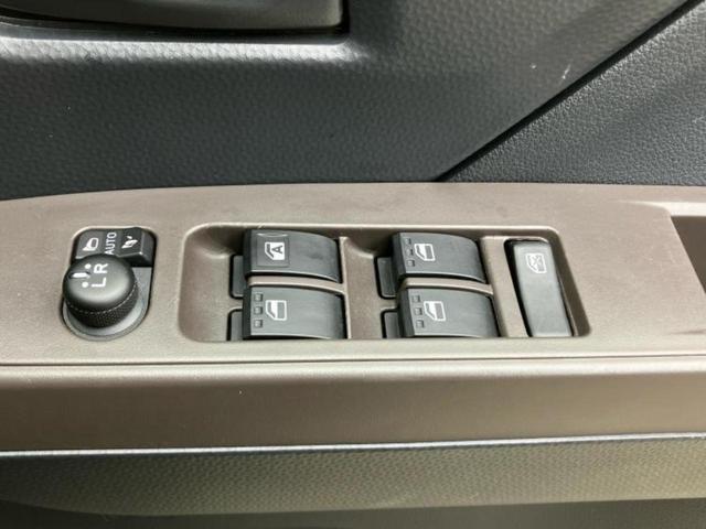 ルーミー Ｇ　新品タイヤ／保証書／純正　９インチ　メモリーナビ／スマートアシスト（トヨタ・ダイハツ）／両側電動スライドドア／シートヒーター　前席／パノラミックビューモニター／ドライブレコーダー　純正　全周囲カメラ（28枚目）