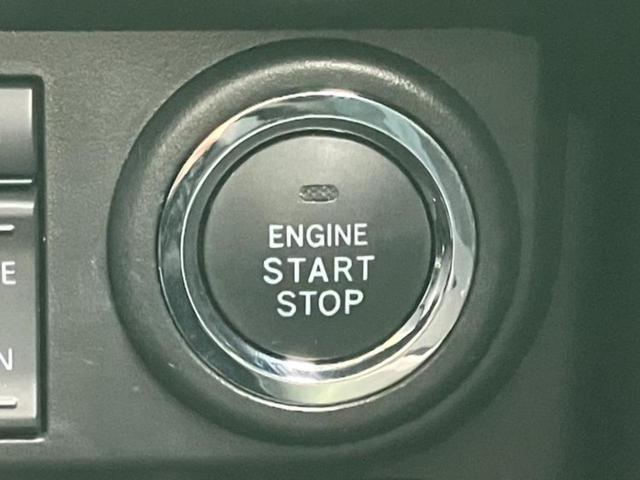 ルーミー カスタムＧ　新品タイヤ／保証書／社外　ＳＤナビ／両側電動スライドドア／全方位モニター／ヘッドランプ　ＬＥＤ／ＵＳＢジャック／Ｂｌｕｅｔｏｏｔｈ接続／ＥＴＣ／ＥＢＤ付ＡＢＳ／横滑り防止装置／アイドリングストップ（11枚目）