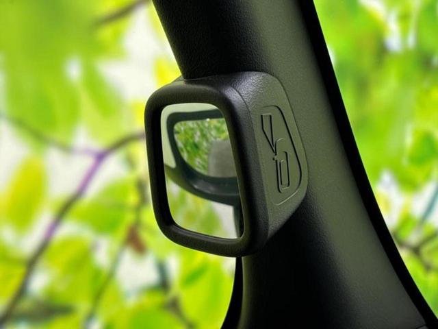 Ｎ－ＢＯＸカスタム ヒョウジュン　保証書／ホンダセンシング／電動スライドドア／シートヒーター　前席／車線逸脱防止支援システム／ヘッドランプ　ＬＥＤ／ＥＢＤ付ＡＢＳ／横滑り防止装置／アイドリングストップ／禁煙車／エアバッグ　運転席（41枚目）